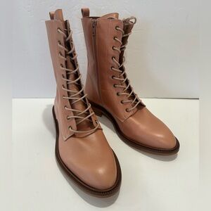 Anthropologie Pilcro Stompy Patent Leather sz. 9 (39) Pink Lace-Up Boots